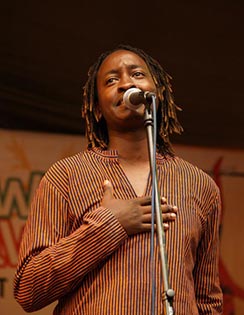 Eric Wainaina & the Mapinduzi Band